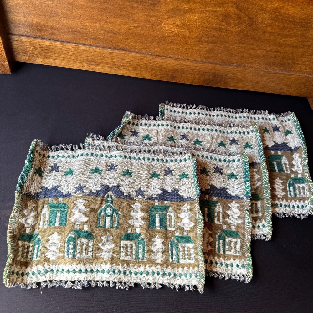 Vtg Set 4 Christmas Cabin Village Placemats Handwoven Cotton Rustic Lodge Decor
